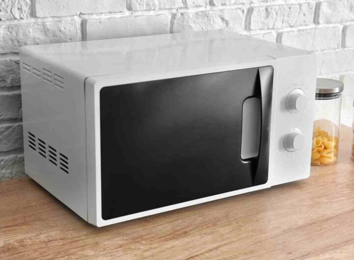 Friggitrice ad aria o forno elettrico? Tutta la verità