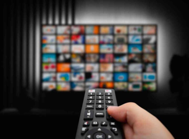 E' diventata mamma": grande festa a Mediaset